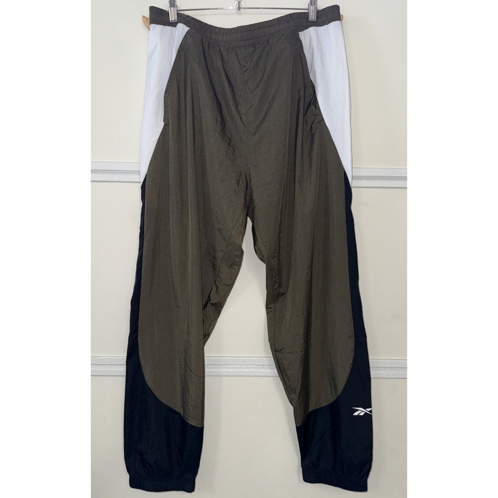 Reebok Train Woven Track Pants MensSmall Elastic Waist Ankle Green Black Bottoms